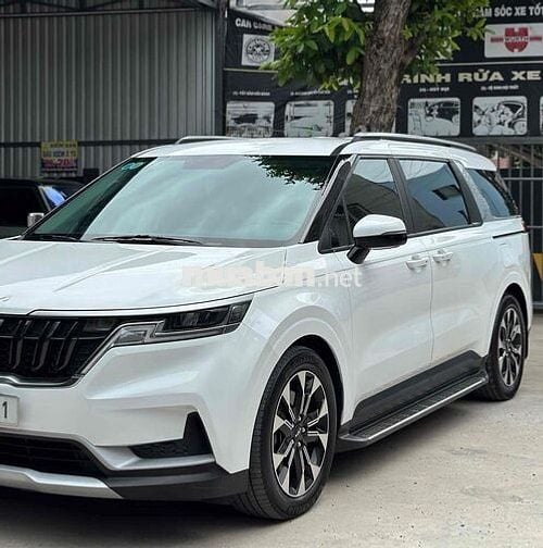 Kia Carnival Luxury 2.2D 2022 Trắng