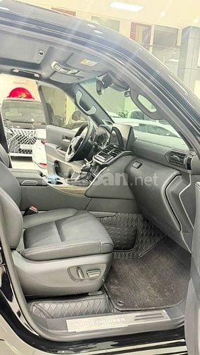 Bán Land Cruiser LC300 sản xuất 2025 siêu lướt 6000 Km.