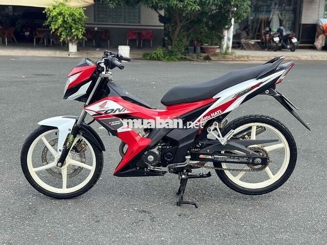 Honda Sonic 150 Hati Trắng Đỏ. máy zin 9 chủ