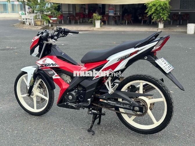 Honda Sonic 150 Hati Trắng Đỏ. máy zin 9 chủ