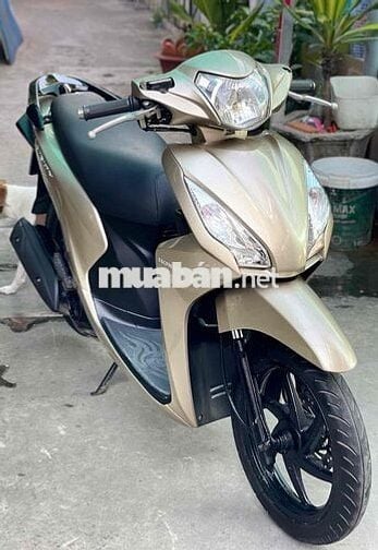 Honda Vision 2018 Vàng Cát(bs83)