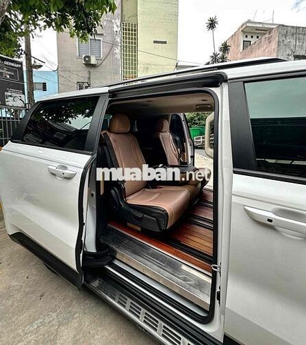 Kia Carnival Luxury 2.2D 2022 Trắng