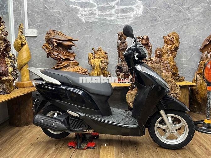 Honda Lead 125Fi chính chủ biển SG máy bao êm