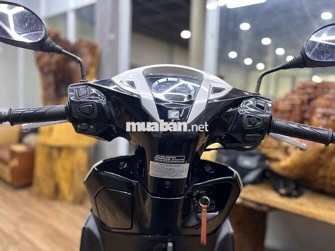 Honda Lead 125Fi chính chủ biển SG máy bao êm