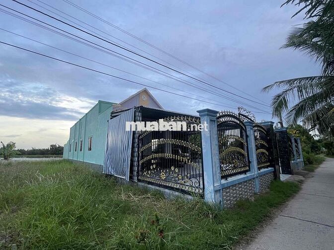 Nhà Cần Bán, Viila đẹp, Biệt Lập, giá rẻ