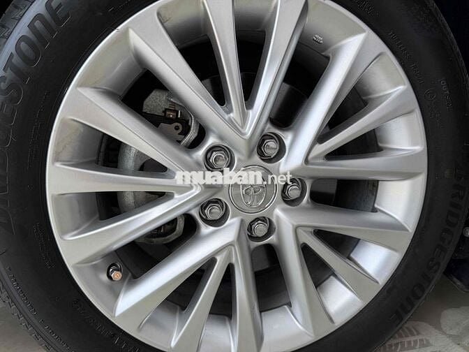 Toyota Camry 2.0E 2019 - 93.000km