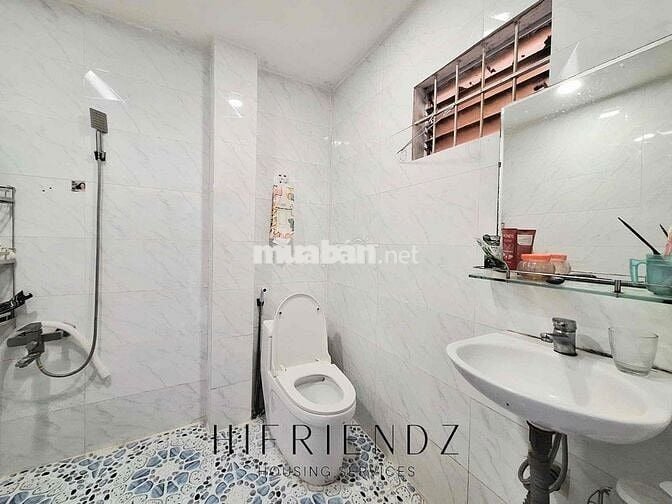 STUDIO CỬA SỔ TRỜI GIÁ RẺ NGAY KHUÔNG VIỆT GẦN ĐẦM SEN, ĐH VĂN HIẾN