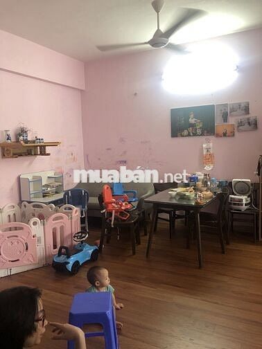 Cho thuê căn hộ cc ở 183 Hoàng Văn Thái