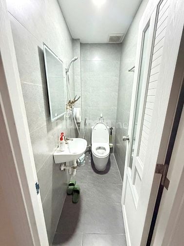 MTKD Tân Sơn Nhì, Dt 3.2x9 - Đúc 1 trệt, 3 lầu, st. Giá tốt nhỉnh 8 TỶ
