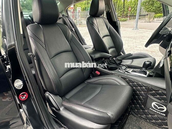 Mazda Mazda 3 2017 Đen 9 vạn km