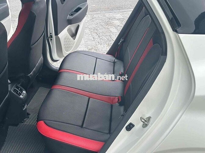 Hyundai i10 2021 Số sàn fom mới ful đồ bao zin