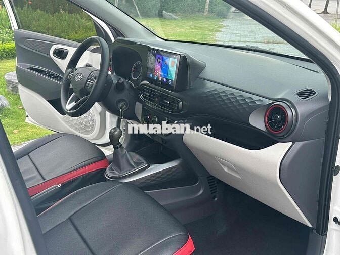 Hyundai i10 2021 Số sàn fom mới ful đồ bao zin