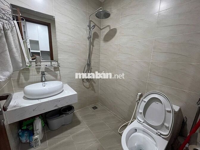 TRỐNG CĂN BENHILL 2PN GIÁ 4.5TR - NỘI THẤT CƠ BẢN - DỌN ĐẾN Ở LUÔN