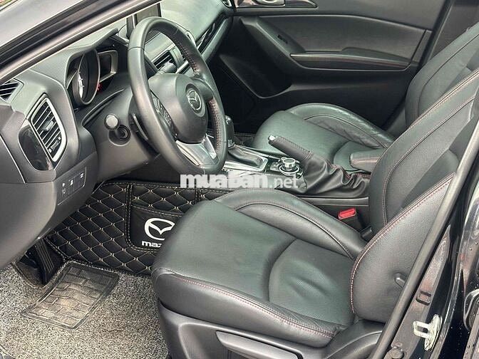 Mazda Mazda 3 2017 Đen 9 vạn km