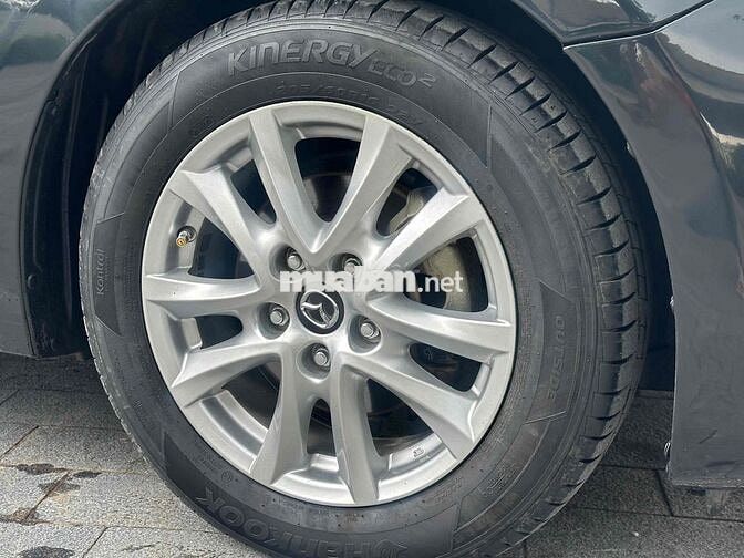 Mazda Mazda 3 2017 Đen 9 vạn km