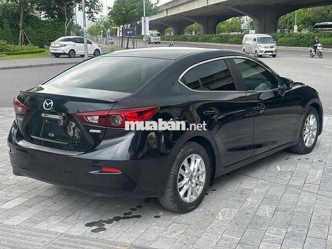 Mazda Mazda 3 2017 Đen 9 vạn km