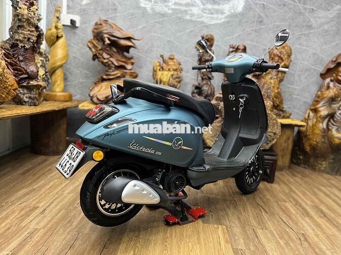 Vespa 50cc đời 2024 chính chủ biển SG máy zin
