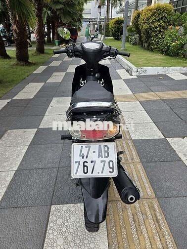 Sirius 50cc. Xr còn rất dẹp. de dây dù 
