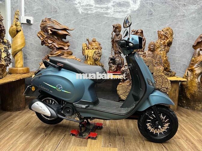 Vespa 50cc đời 2024 chính chủ biển SG máy zin
