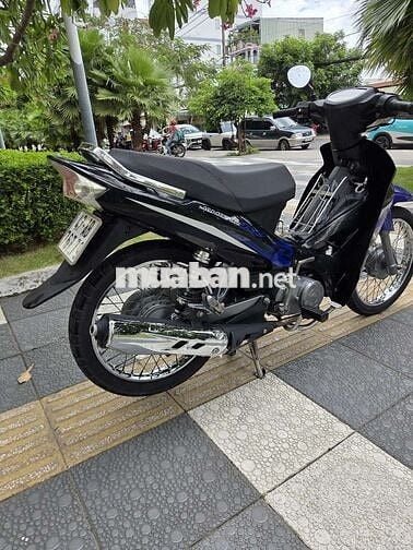 Sirius 50cc. Xr còn rất dẹp. de dây dù 