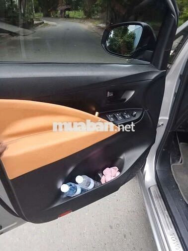 Toyota Innova 2016 Bạc 8 chỗ Xăng