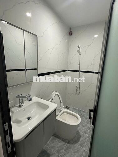 🏡 HOÀNG VĂN THỤ – GẦN SÂN BAY – CHỈ CÁCH 1 CĂN RA MẶT TIỀN – 5.86 TỶ