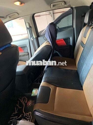 Ford Ranger Vàng cát 5 chỗ 273.165 km