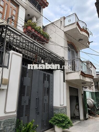 Bán Gấp Nhà Tiềm Năng Lãi Cao Trong Tương Lai Ở Thủ Đức. Giá: 4 tỷ 550