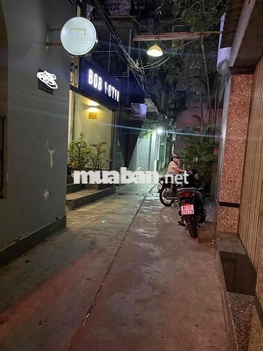 Bùi Viện Mặt tiền hẻm oto  /2 - nhà c4 tiện xây KS, studio...