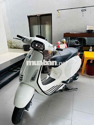 Piaggio Vespa Sprint iGet 2018 Trắng 28000km