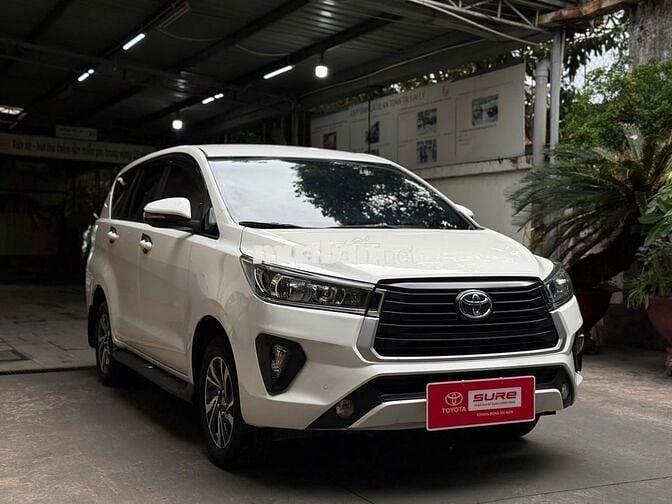 Bán xe Innova E số sàn 2024 xả lỗ, giá 640 tr
