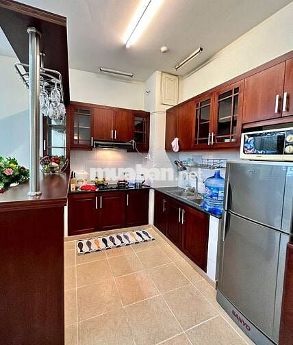 Cần cho thuê căn hộ chung cư Khánh Hội 2, 3PN, đầy đủ nội thất, ở ngay