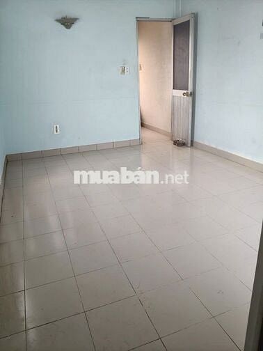 Bán Gấp Nhà Tiềm Năng Lãi Cao Trong Tương Lai Ở Thủ Đức. Giá: 4 tỷ 550