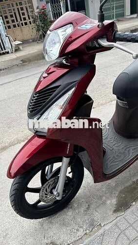 Honda Vision 2017 Đỏ đô ( hỗ trợ góp )