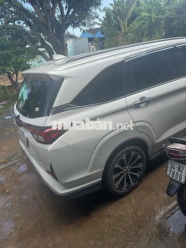 Toyota Veloz 2023 Trắng 25,000 km