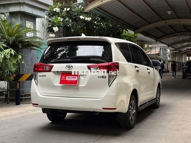 Bán xe Innova E số sàn 2024 xả lỗ, giá 640 tr