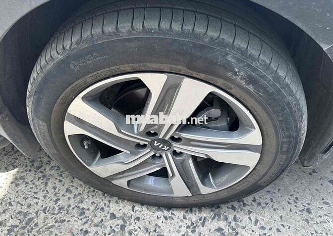 KIA Sorento Premium AWD 2021 2.2 dầu Full Trắng