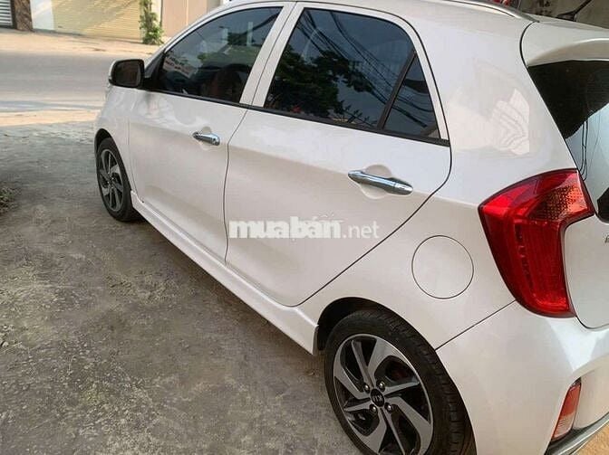 Kia Morning Luxury Trắng Số tự động