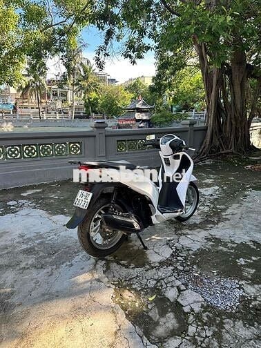 SH 2016 khoá khiển máy zin chính chủ . lốp zin