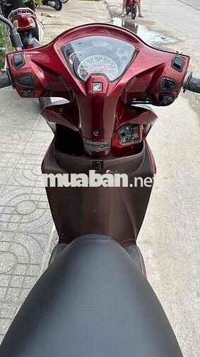 Honda Vision 2017 Đỏ đô ( hỗ trợ góp )