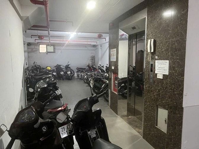 Bán nhà 25 phòng thang máy ngõ 27 Võ Chí Công Cầu Giấy 24 tỷ. DT 130m2