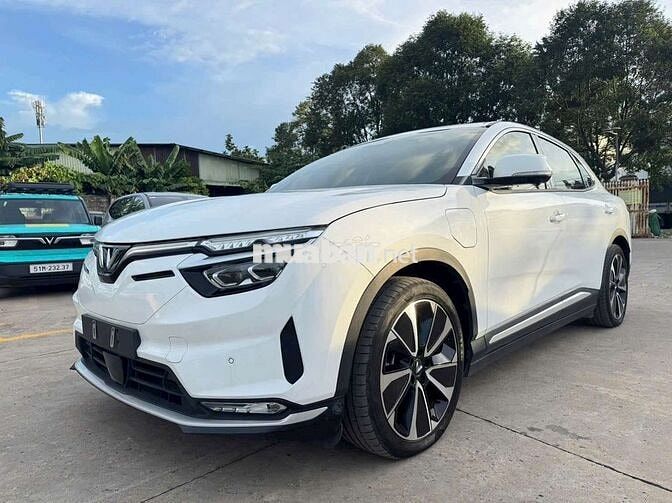 VinFast VF8 Plus SDI 2023 Trắng 54.138 km
