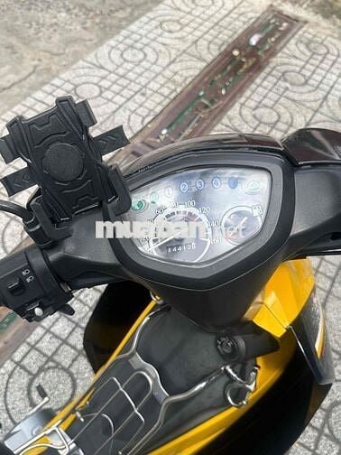 Yamaha Sirius 50cc Đen, vàng 14.412 km