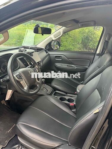 Mitsubishi Triton 2022 Đen