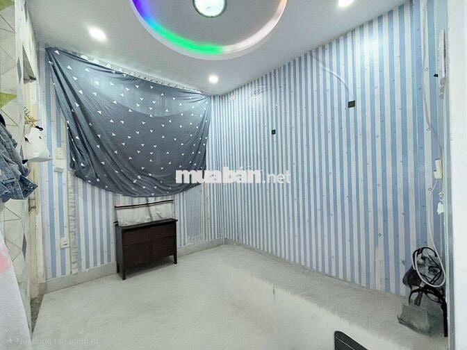 NHÀ PHỐ, DTSD 200M2, 5PN, DÒNG TIỀN 420TR/NĂM, 9.69T