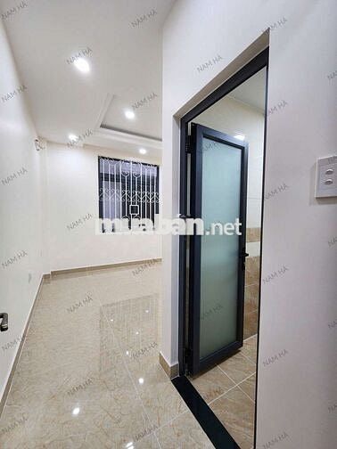 CHO THUÊ NHÀ PHỐ HẺM 585 QL 13 CẠNH CẦU ĐÚC NHỎ