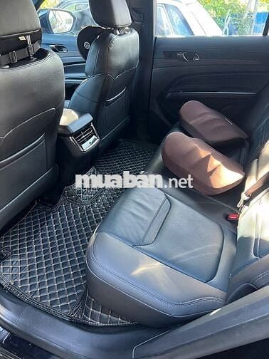 Ford Territory Titanium Đen 5 chỗ Cửa sổ trời