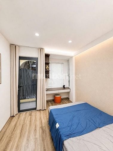 🌹50TR, giảm 400tr bán nhà 4 tầng DTSD 90m2 cạnh hutech,.. chỉ 3,xx tỷ