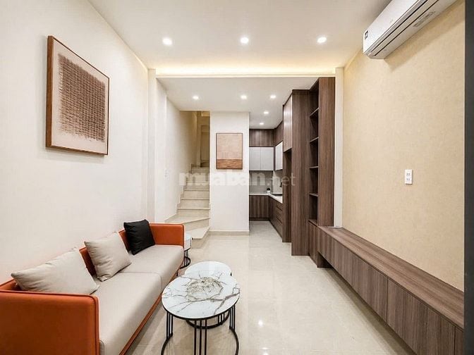 🌹50TR, giảm 400tr bán nhà 4 tầng DTSD 90m2 cạnh hutech,.. chỉ 3,xx tỷ