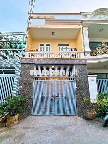 NHÀ RỘNG - CÁCH NGUYỄN VĂN CỪ 50M